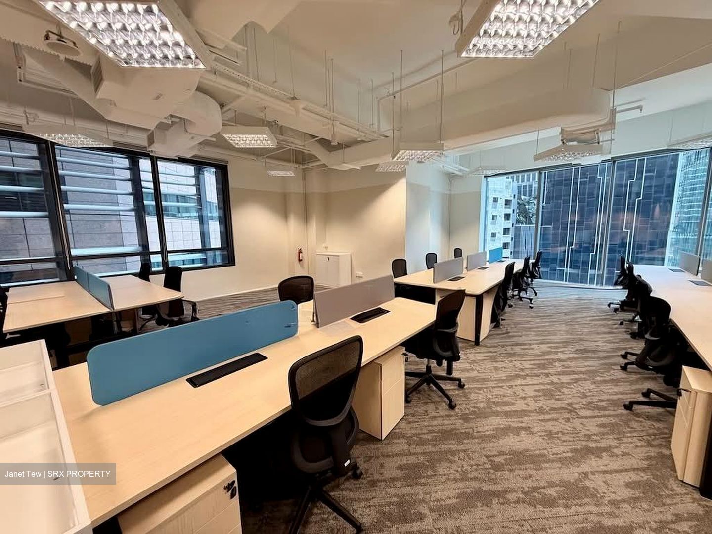 PLUS (D1), Office #538680591